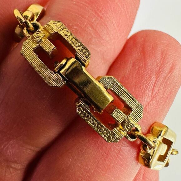 Givenchy Vintage G Logo Link Gold Tone Necklace 15” - Picture 3 of 4